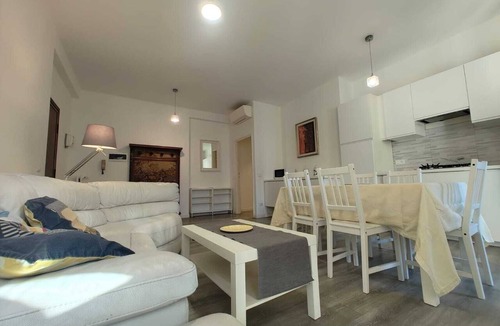 Abbadesse Apartment | three-room apartment 5 minutes from Central Station and Gae Aulenti for vacation and work