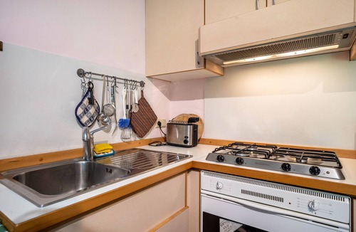 Lagundo Apartment | Töllerhof Organic Farm Apartment 'Weinberg 1' with Mountain View, Shared Pool, and Wi-Fi