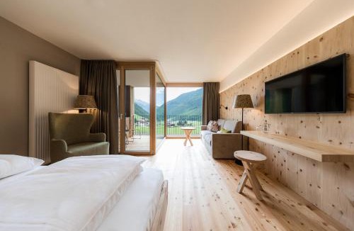 Madonna di Senales Hotel | Tonzhaus Hotel