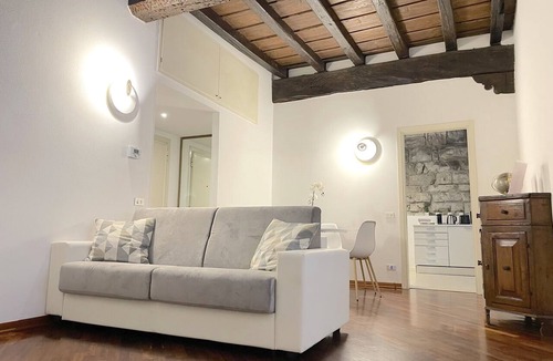 Citta Alta Apartment | Tower Gombito's Apartment
