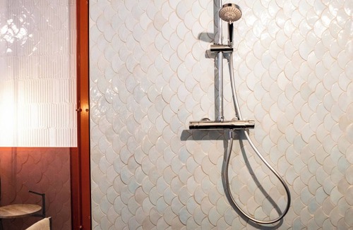 Mitloedi Apartment | Tremondi Boutique BNB & Restaurant, (Quinten), by Interhome