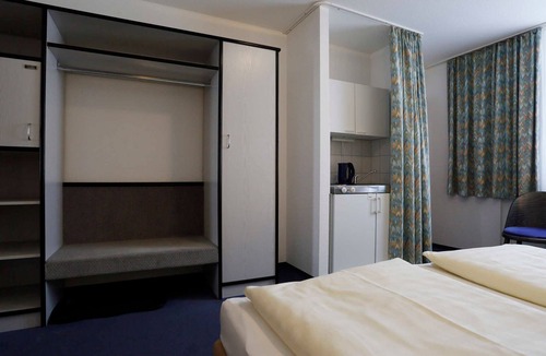 Oberhof Apartment | Twin Room - approx. 20 m² - Ferien Appartements am Park