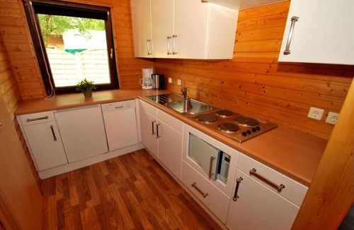Getelo Ski Chalet | Type 4 Plus - Three Bedroom Chalet, Sleeps 6