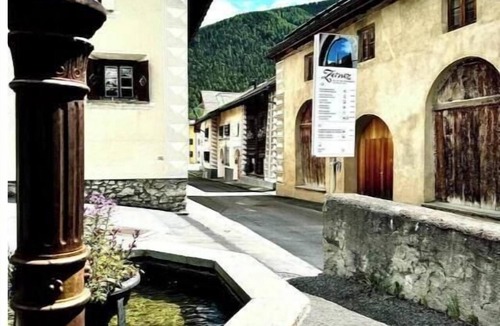 Zernez Apartment | Unique Three-Bedroom Residence in Zernez!