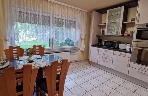 Grebenstein Apartment | Vacation Apartment Casa RoNi