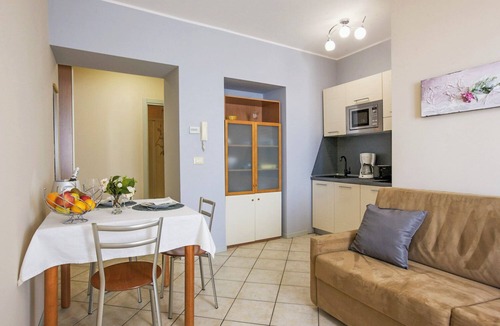 Carciano Apartment | Villa Anna, Borromean Islands No. 11 by Lago Reisen
