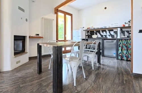 Gardola Apartment | Villa Arianna – Panorama Suite, Lake Garda view apartment with pool