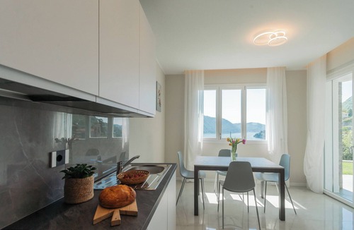 Moltrasio Villa | Villa Caterina–Lake View Terrace and Garden