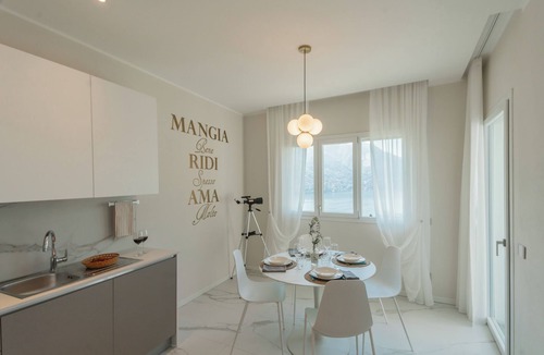 Moltrasio Apartment | Villa Caterina–Smeraldo Lake View Terrace