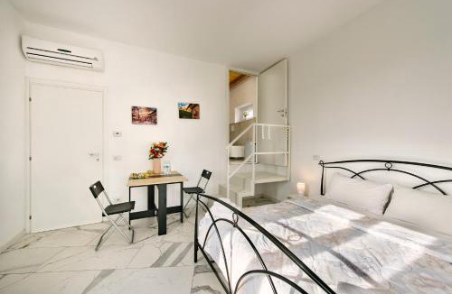 Borgo Milano Apartment | Villa Dei Sogni - Camera accesso indipendente Vicino Ospedale Borgo Trento Fiera Arena di Verona