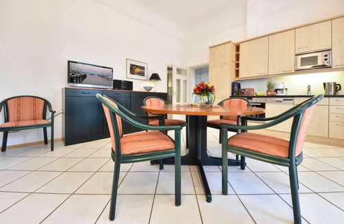Seebad Heringsdorf Apartment | Villa Hohe Düne 06 - ideal for four to six people