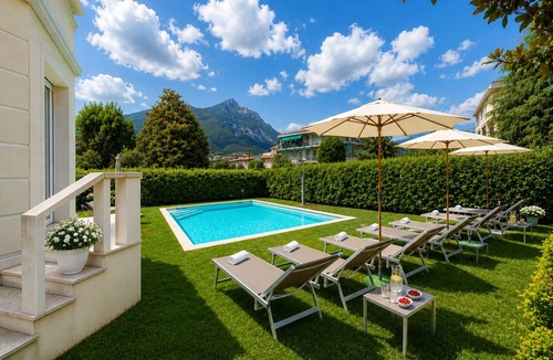 Toscolano Maderno Villa | Villa Sabine