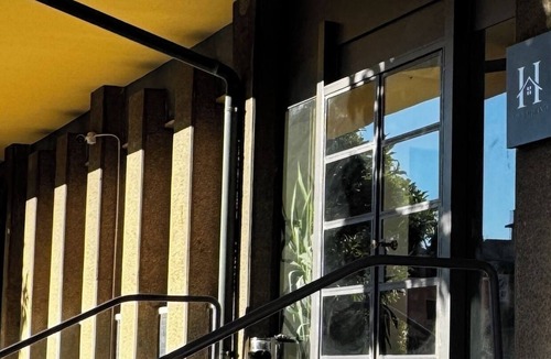 Baranzate Apartment | Vivi Milano - 3BR Design Suites with Free Parking Near Rho Fiera
