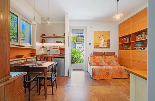 Ispra House | Welcome to My Lakeside Oasis