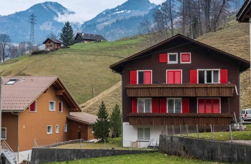 Melchtal Apartment | Wohnung Manzigen by Interhome