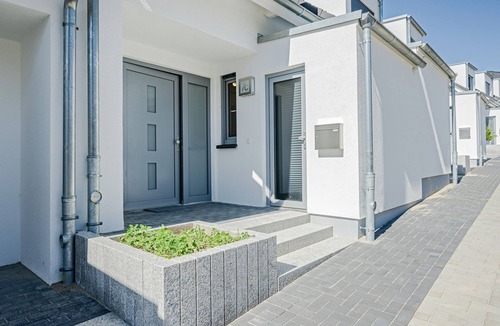 Koelpinsee Apartment | Wolfs Bernsteinquartier 7c-Holiday home with 2 bedrooms & terrace - near the beach