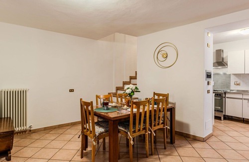 Claino Con Osteno House | Wonderful private villa for 5 guests with WIFI, balcony and pets allowed