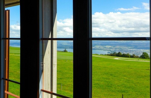 Bullet House | Wonderful private villa for 6 people with WIFI, pets allowed and panoramic view