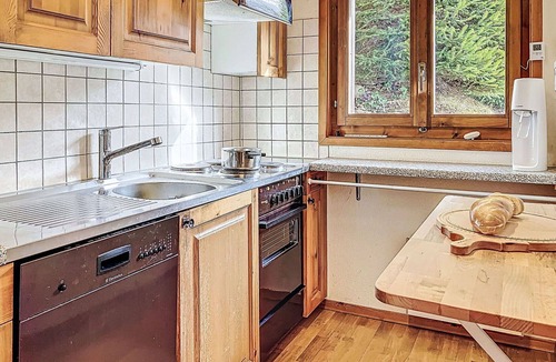 Morgins House | Wonderful private villa for 7 guests with WIFI, TV, patio, pets allowed and panoramic view