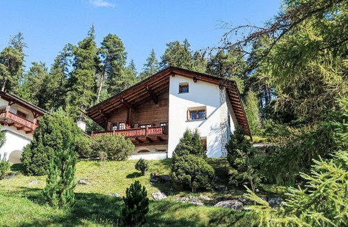Laax House | Wonderful villa for 7 guests with WIFI, patio and panoramic view