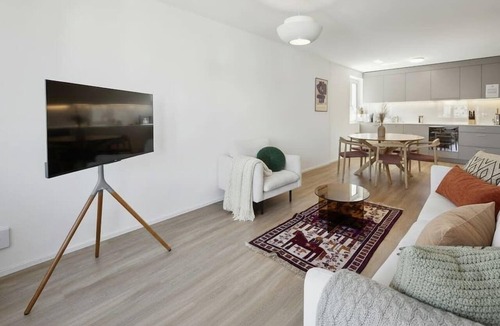 Oerlikon Apartment | Zentrale Wohnung in Zürich Oerlikon! (301)