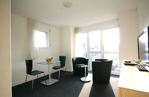 Cham Apartment | ZG Daisy I - Zugersee HITrental Apartment