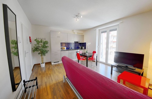 Oerlikon Apartment | ZH Raspberry lV - Oerlikon HITrental Apartment