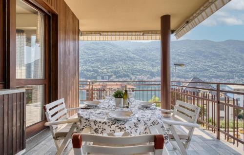 2 Bedroom Gorgeous Apartment In Omegna in Omegna