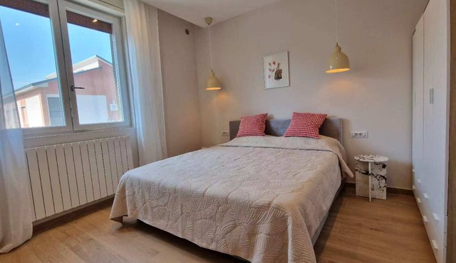 2 Rooms Apartment Milan 2mins to Rho Fiera & 25mins to Centre & 100m to Metro