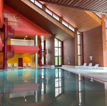 3,5 a San Bernardino con Terrazzo, Piscina, Sauna e Parcheggio in autorimessa!