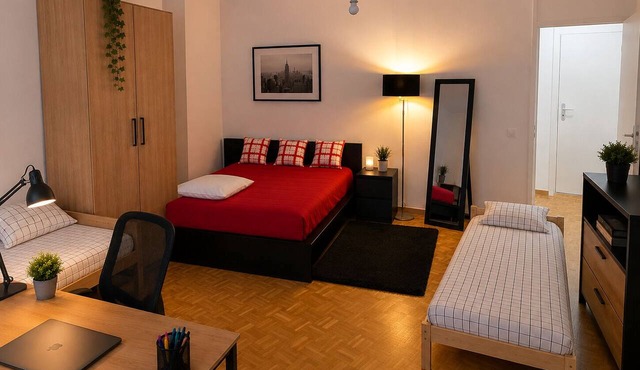 Affordable short stay for 3–4+ guests