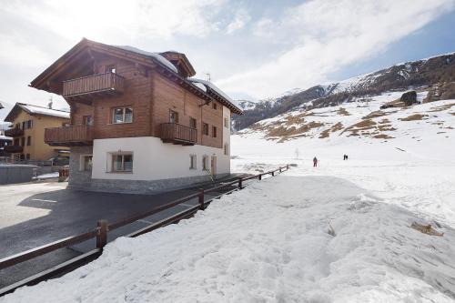 Alpi Flo Chalet