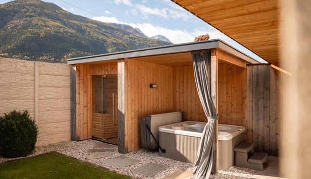 Amolaris Garden Lodges & Guesthouse in Coldrano