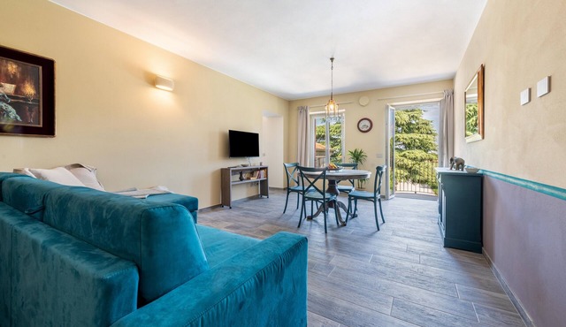Apartment 'Abaye 4 Merlot - Charm' with Shared Pool, Wi-Fi and Air Conditioning