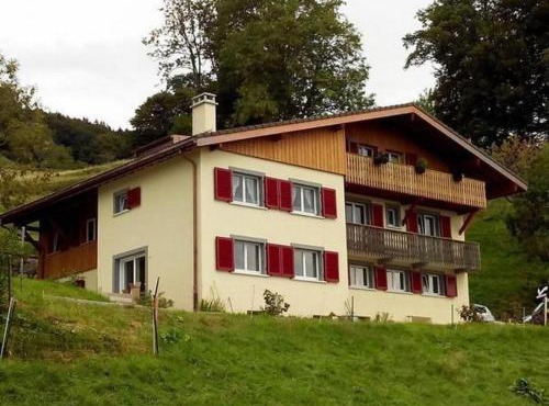 Apartment Appartement studio dans une ferme rénovée by Interhome