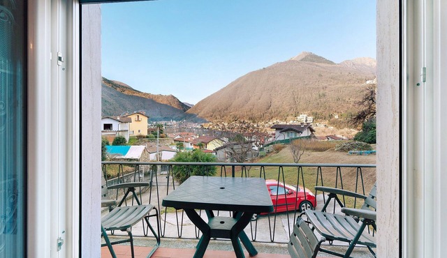 Apartment "Casa Elsa" with Mountain View, Balcony & Wi-Fi in cannobio