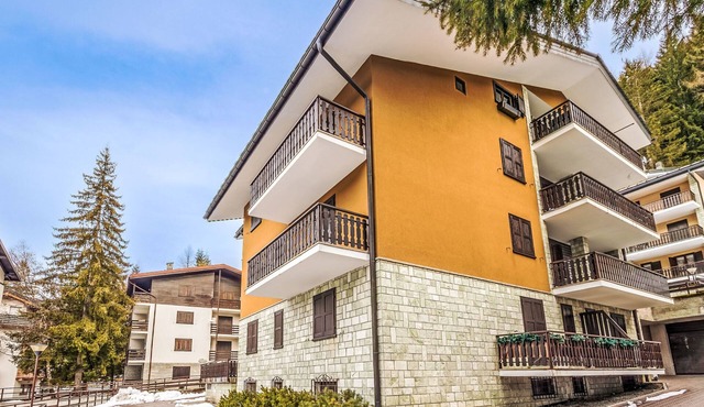 Apartment Fondue by Interhome in Madesimo