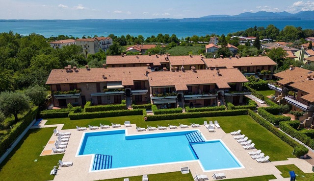 Apartment in Lazise near Lake Garda