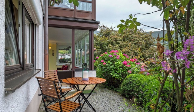 Apartment 'Kneissler' with Mountain View, Private Terrace and Wi-Fi in Oberried