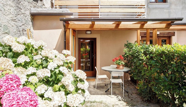 Apartment 'La Maison De Amelie - Josephine 1' with Mountain View, Private Garden and Wi-Fi in Fénis