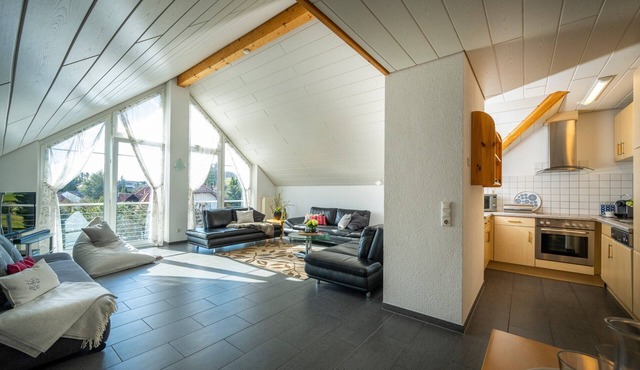 Apartment "Lea" near Lake Constance (5 min drive), garden seating, dogs allowed from 09/2026