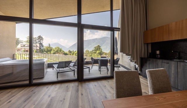 Apartment 'Oberhaslerhof Vinum' with Mountain View, Wi-Fi and Air Conditioning