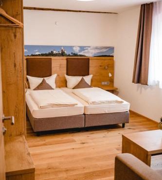 BAUER Gästezimmer in Kipfenberg