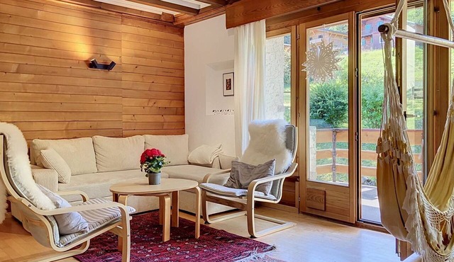 Beautiful private villa for 8 people with WIFI, TV and terrace