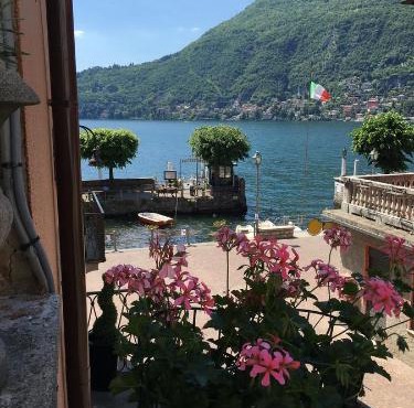 Bed & Breakfast Dèco in Torno