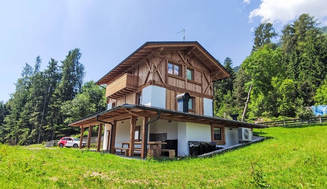 Casa del Larice by Interhome