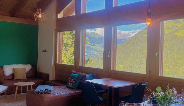 CASA FORTUNA - 5 bedroom house with garden and panoramic view | Chur Lenzerheide