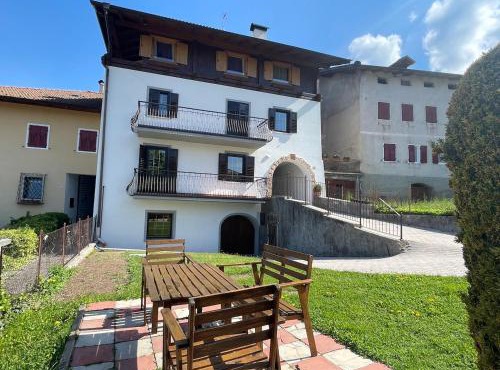 Casa Ianes in Ronzone