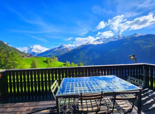 Chalet Pololo avec sauna, Val d'Hérens