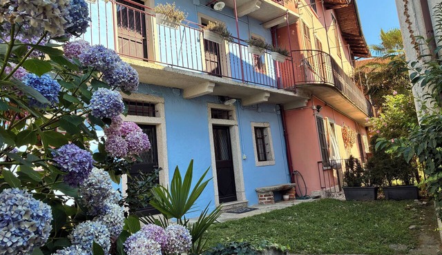 Charming Courtyard Apartment in Levo - Peaceful escape near Stresa